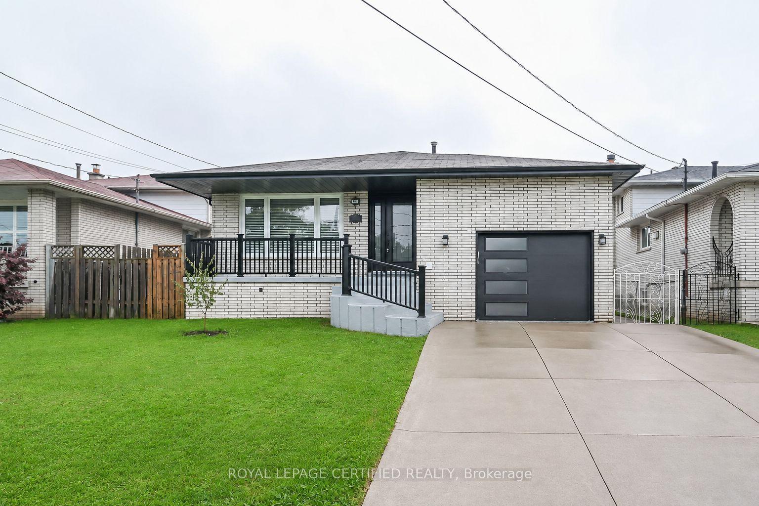 40 Honeywell Drive BSMT #BSMT, Hamilton — Detached for lease, photo 1