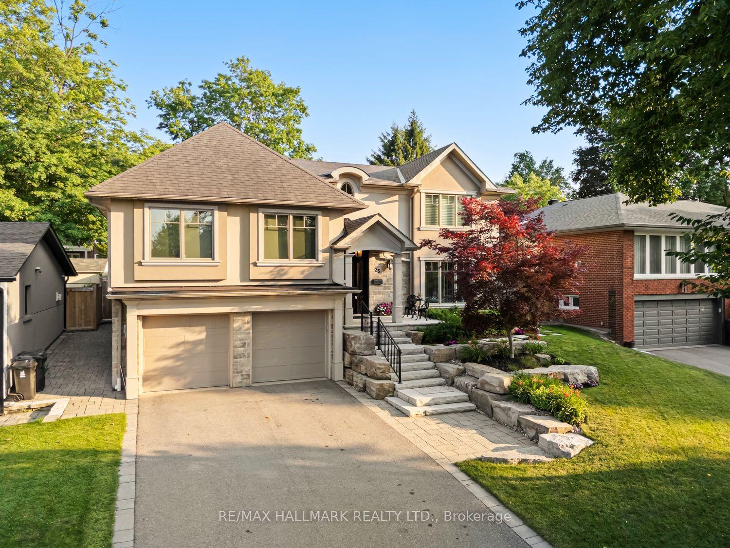 25 Queensborough Crescent, Toronto — Detached for sale, photo 1