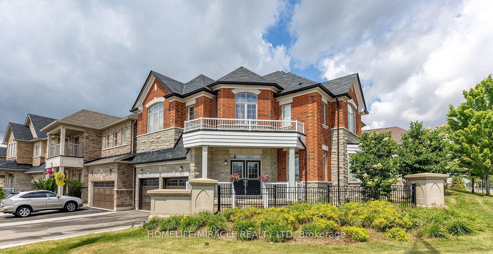 180 Bonnie Braes Drive, Brampton — Detached for sale, photo 1