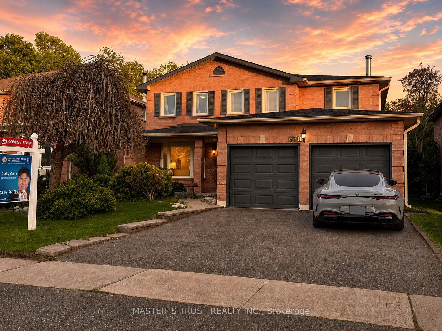 670 Leslie Valley Drive — photo 1