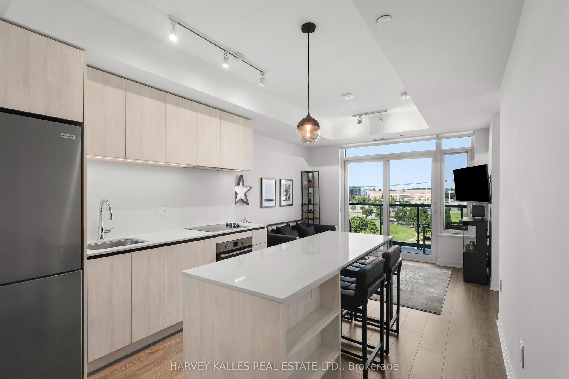 2495 Eglinton Avenue W 609 #609, Mississauga — Condo for lease, photo 1