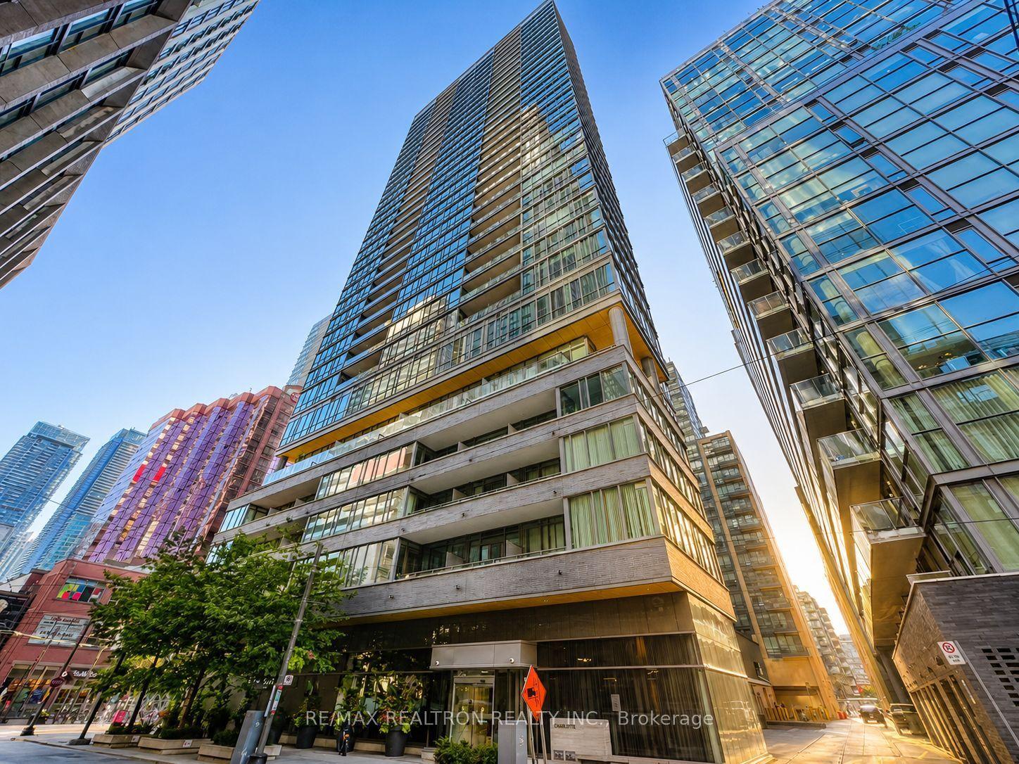 8 Charlotte Street 214 #214, Toronto — Condo for sale, photo 1