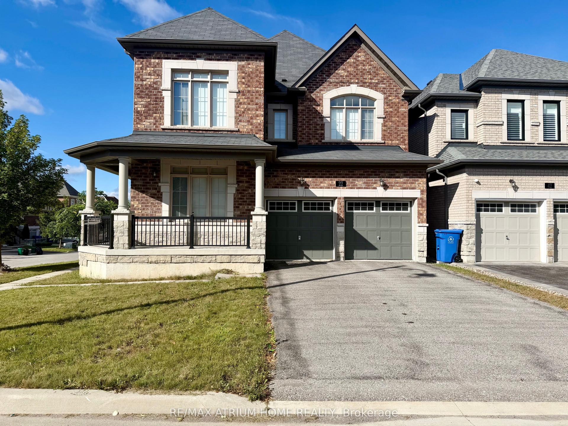 22 Duggan Street, Aurora — Detached for lease, photo 1
