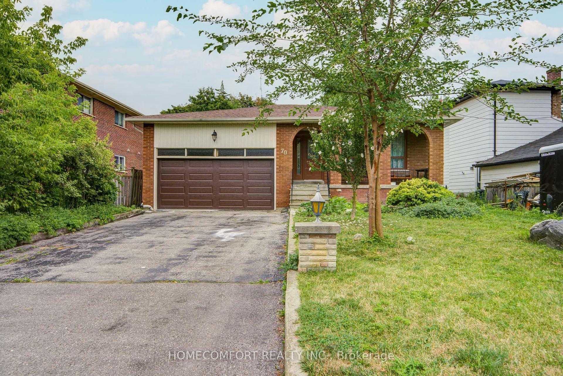 70 Hunt ( main floor ) Avenue, Richmond Hill — Detached for lease, photo 1