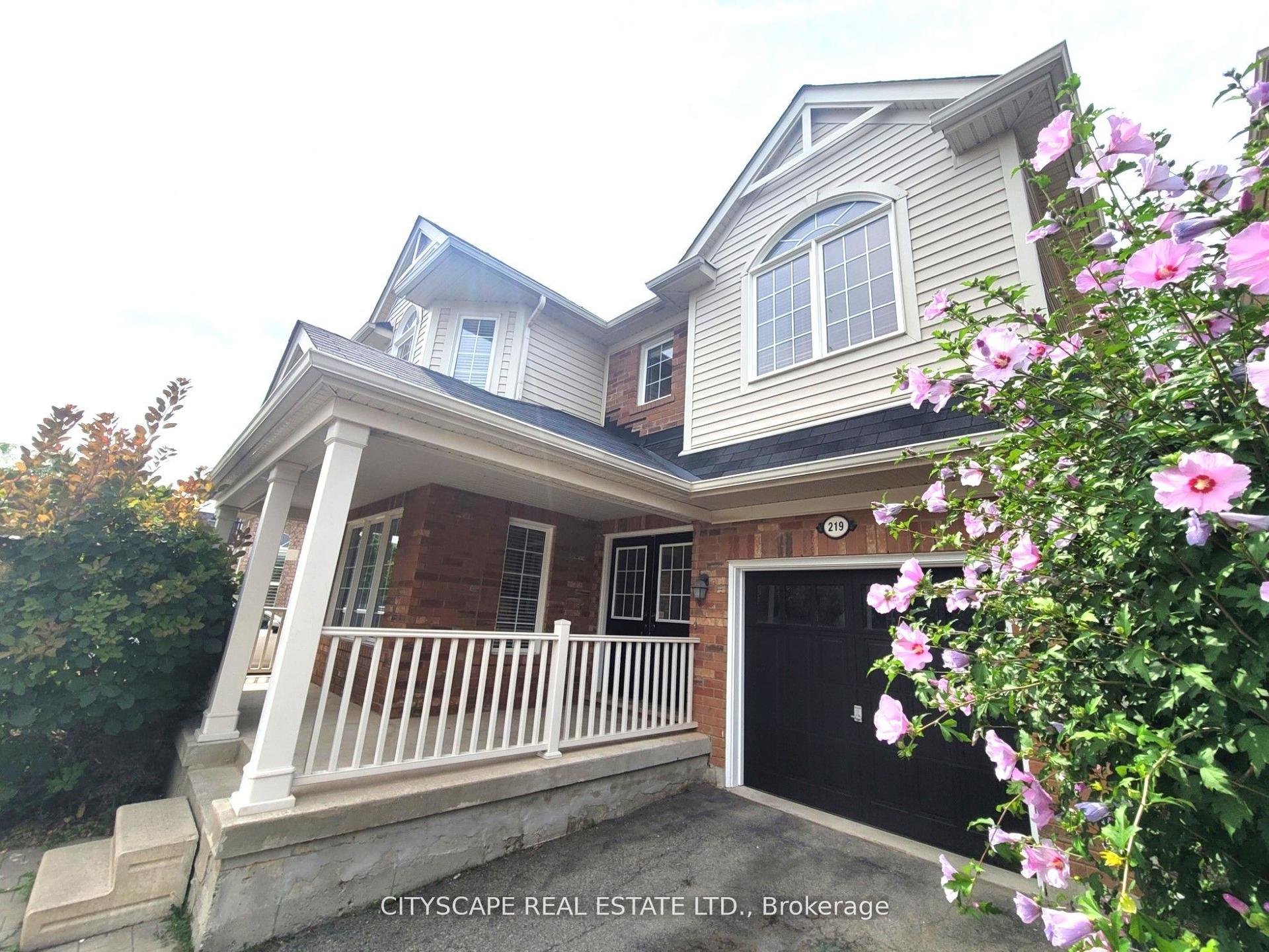 219 Mcginnis Crescent, Milton — Detached for lease, photo 1