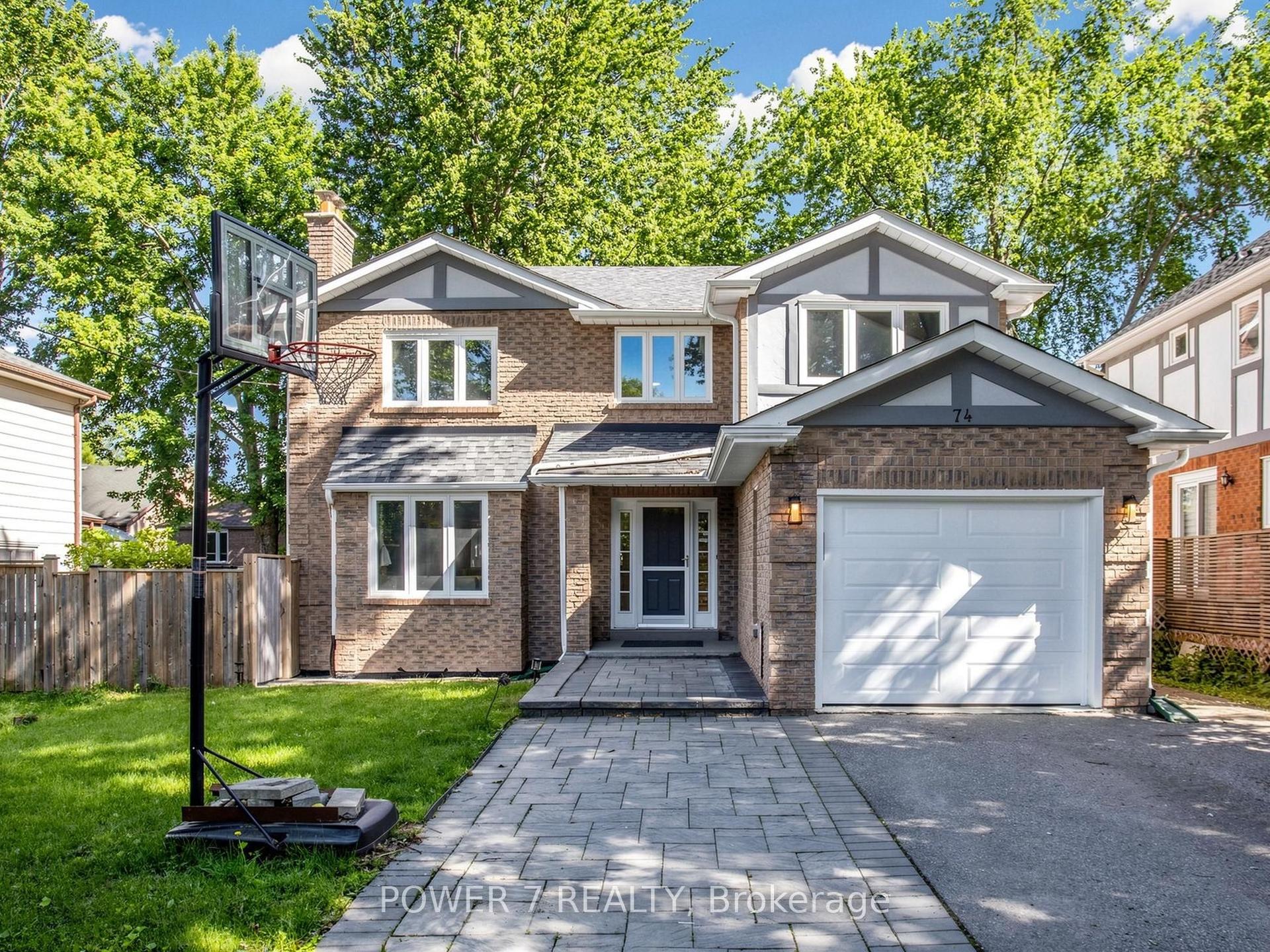 74 Sylvan Crescent — photo 1