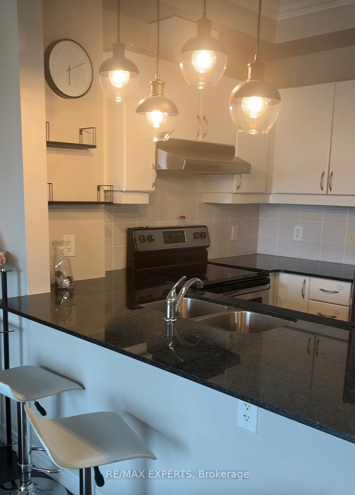 7730 Kipling Avenue 608 #608, Vaughan — Condo for lease, photo 1