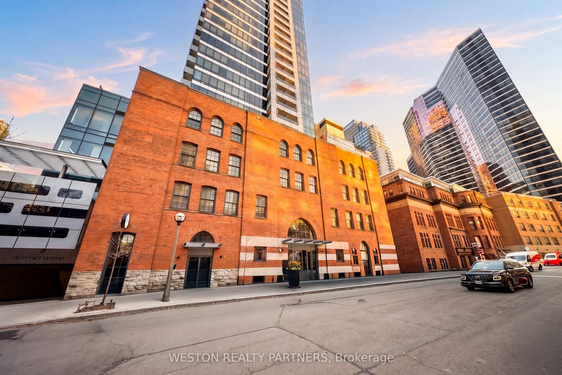 5 St Joseph Street 208 #208, Toronto — Condo for sale, photo 1