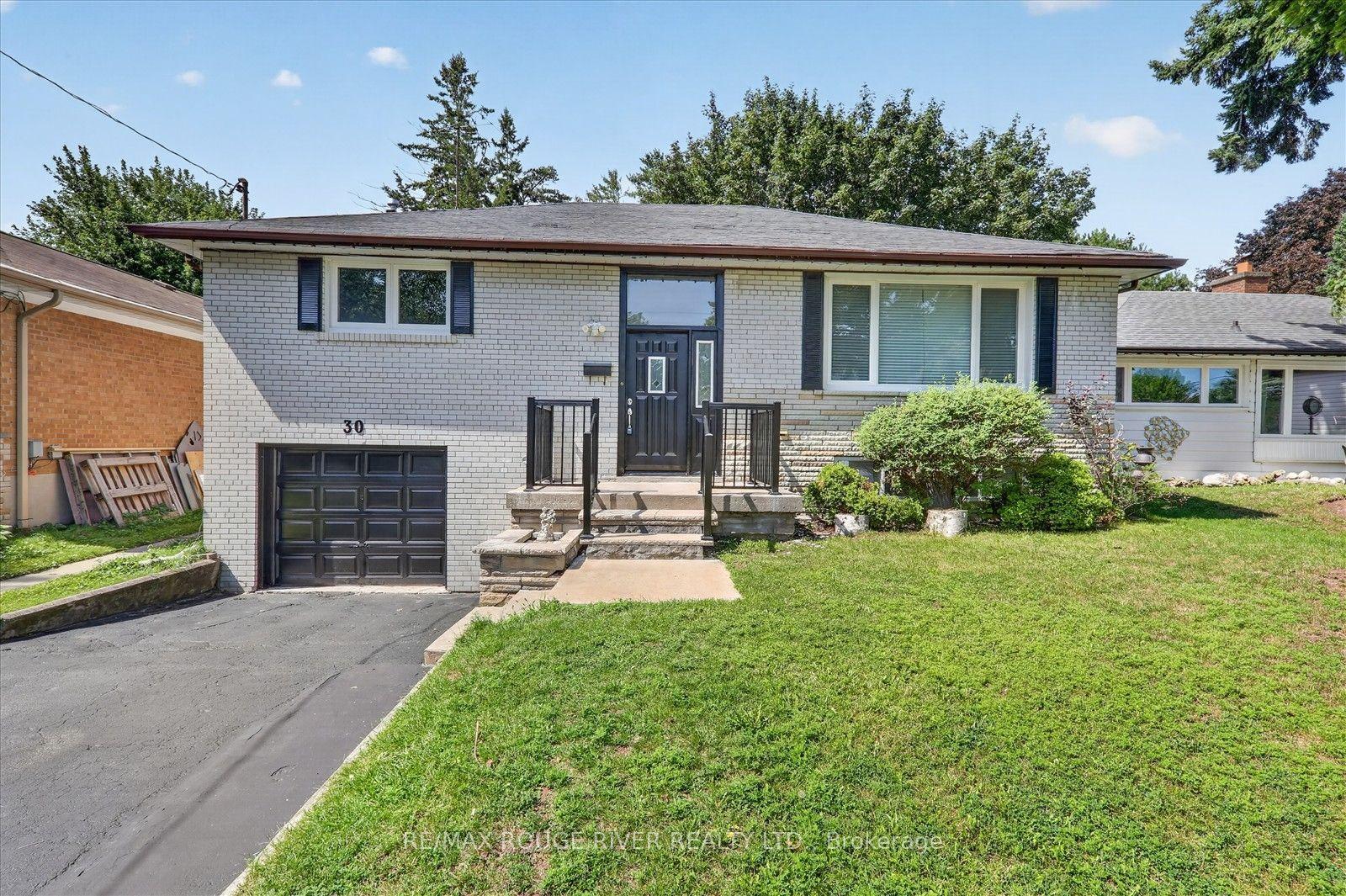 30 Scarboro Avenue, Toronto — Detached for sale, photo 1