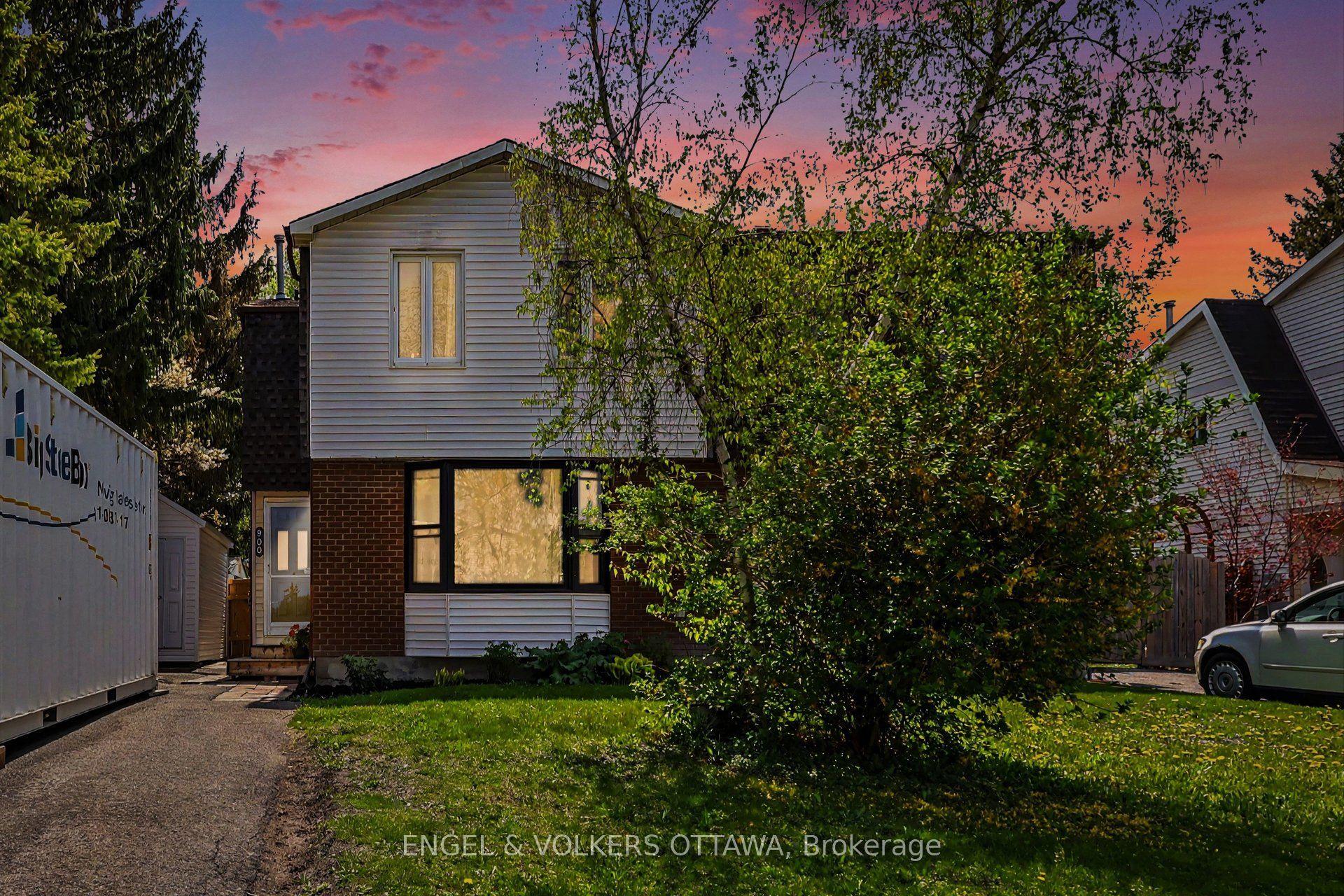900 Borland Drive — photo 1