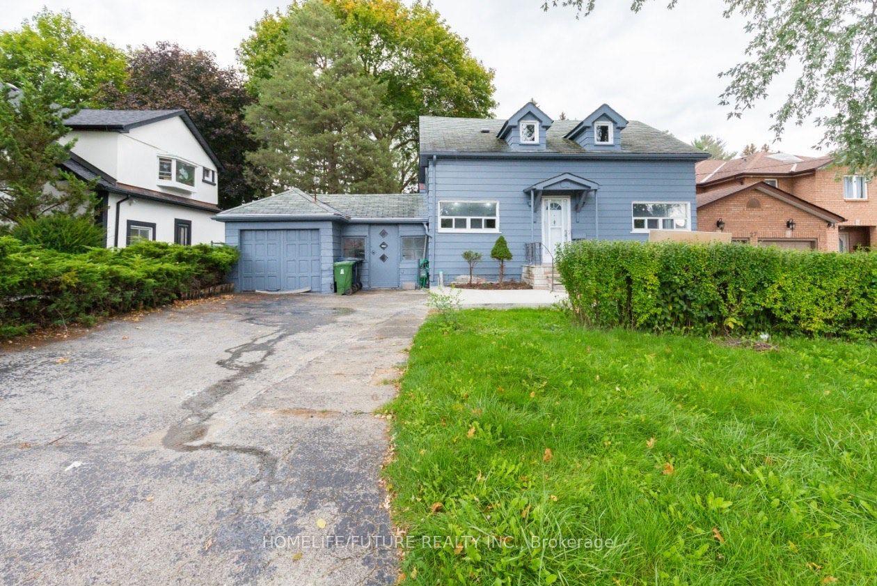 29 Megan Avenue, Toronto — Detached for lease, photo 1