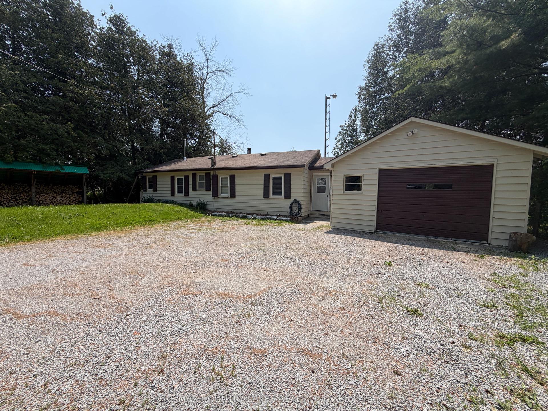 1645 Concession A Road N — photo 1