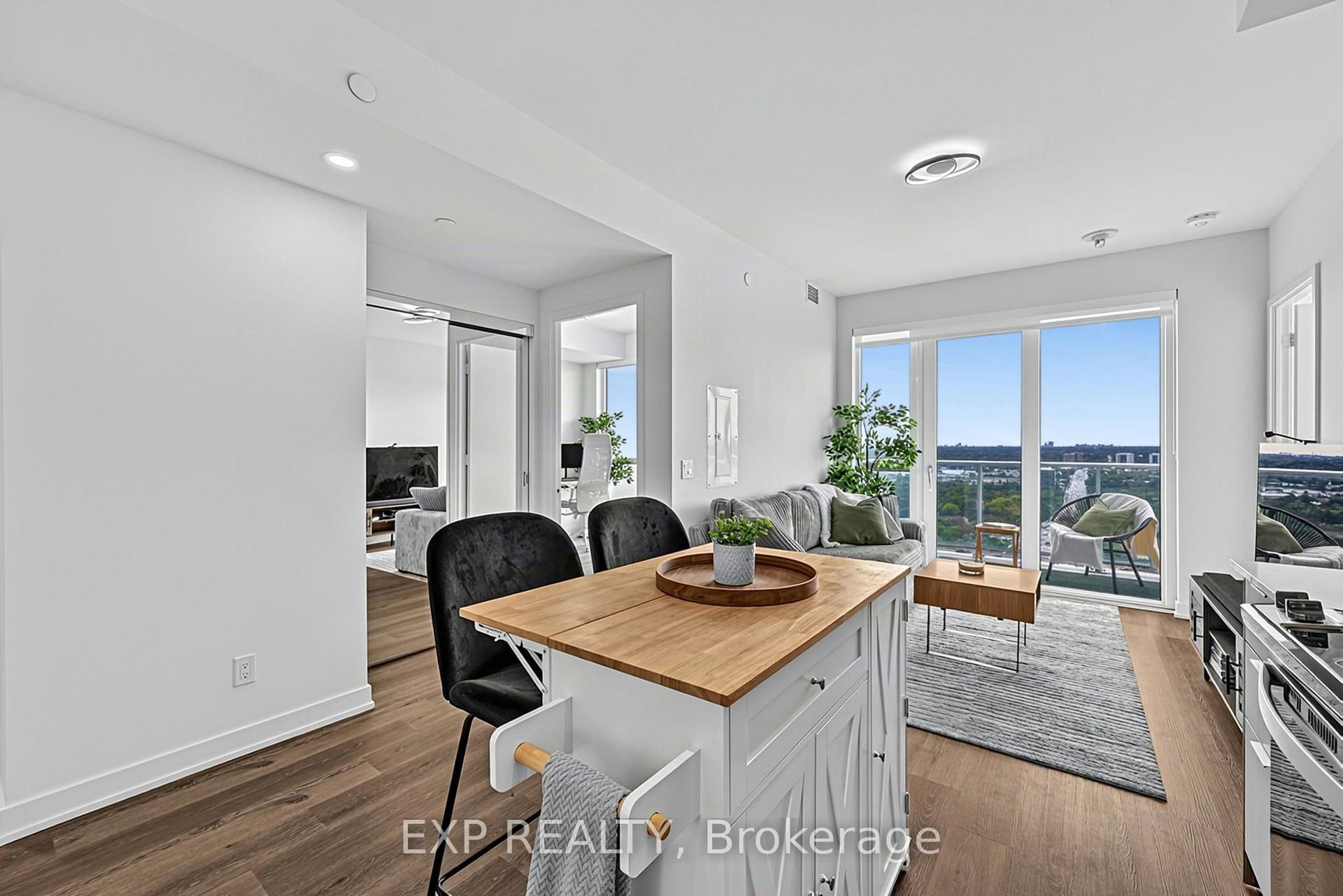 10 Deerlick Court 2004 #2004, Toronto — Condo for sale, photo 1