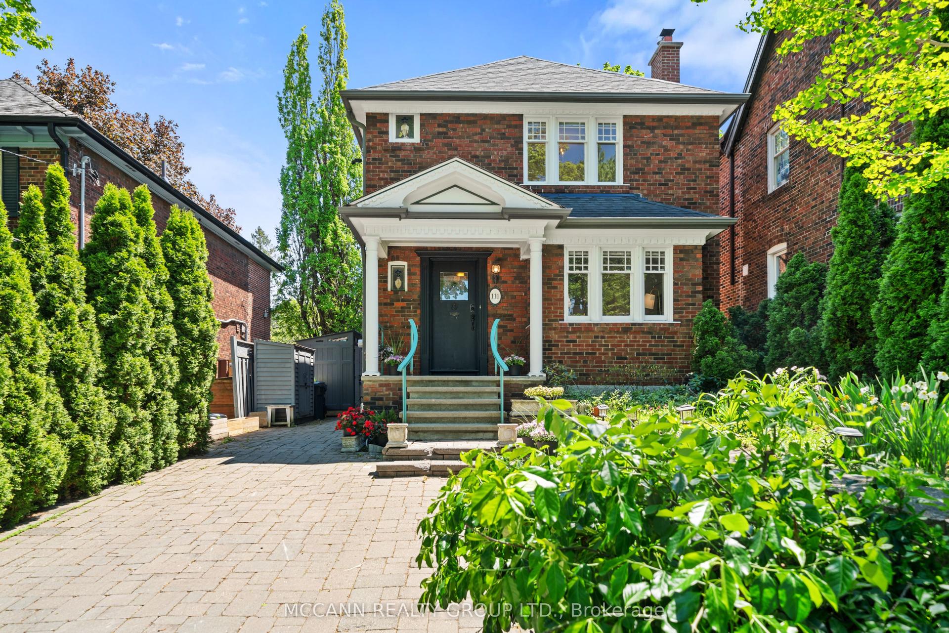 111 Chudleigh Avenue — photo 1