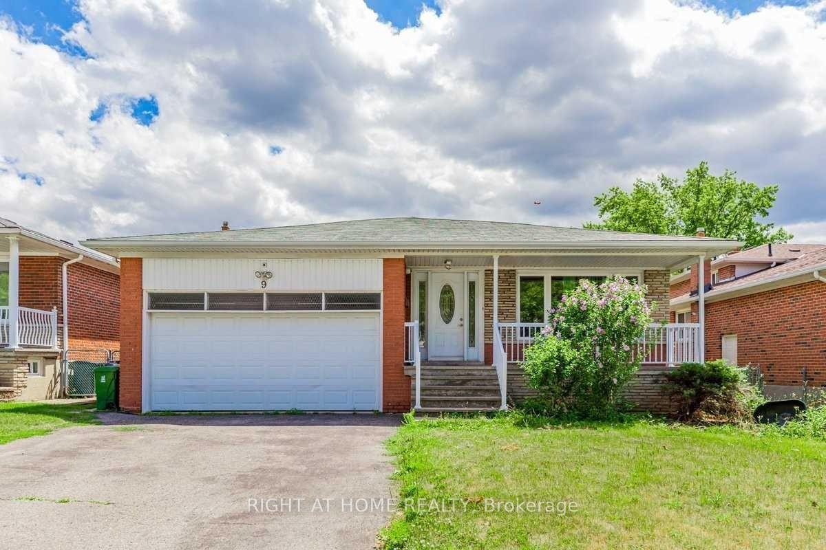 9 Chalet (Upper) Road — photo 1
