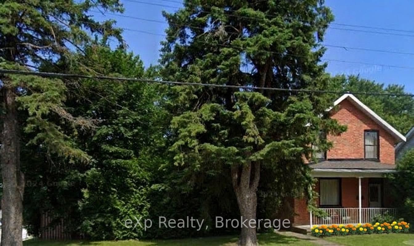 144 Main Street W — photo 1