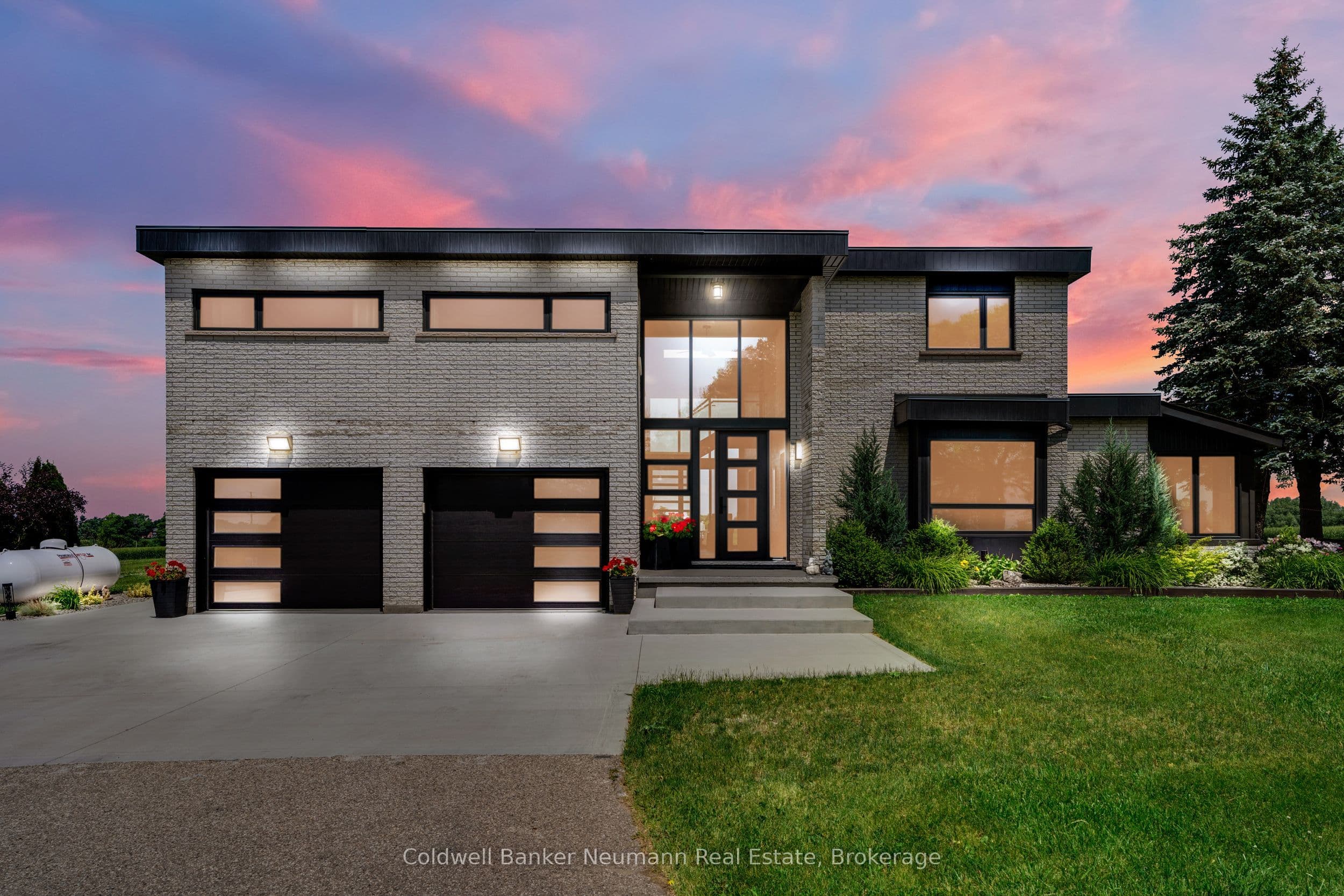 8312 Wellington Road 124 Road — photo 1