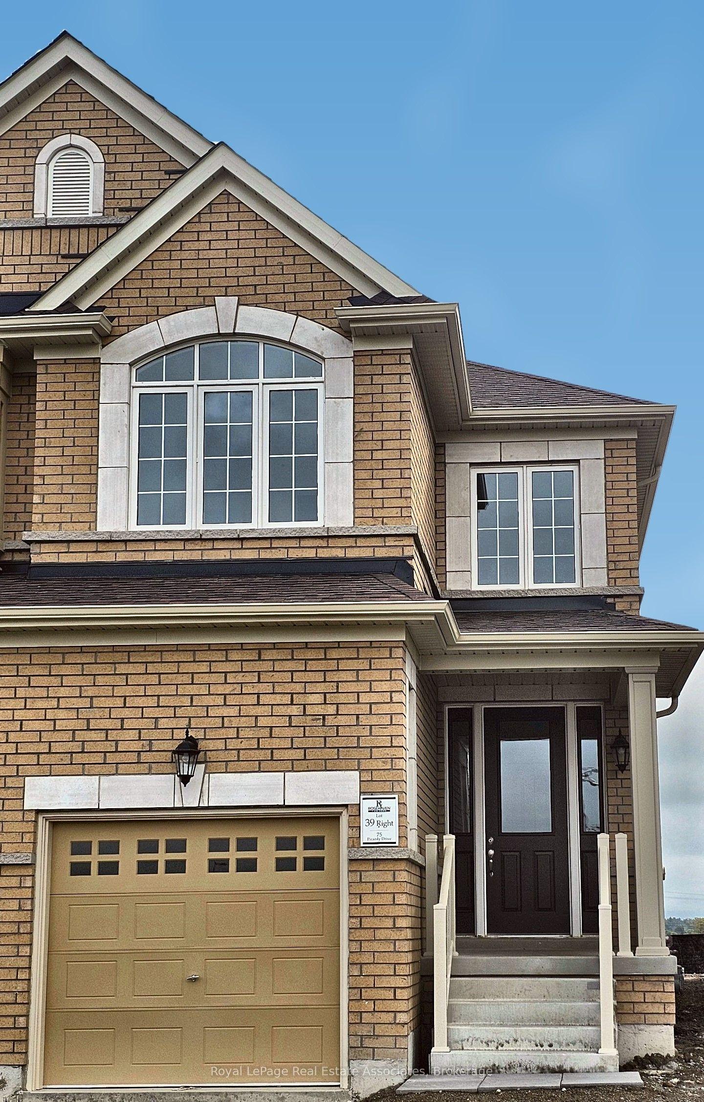 75 Picardy Drive, Hamilton — Semi-Detached for lease, photo 1