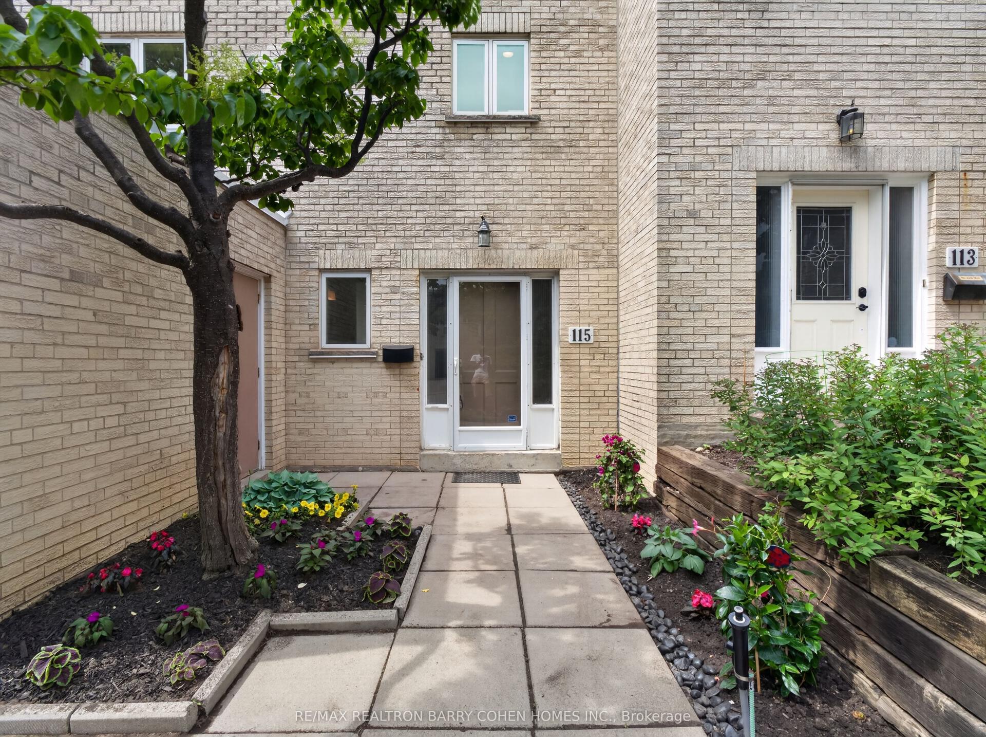 115 Scenic Mill Way, Toronto — Condo Town for sale, photo 1