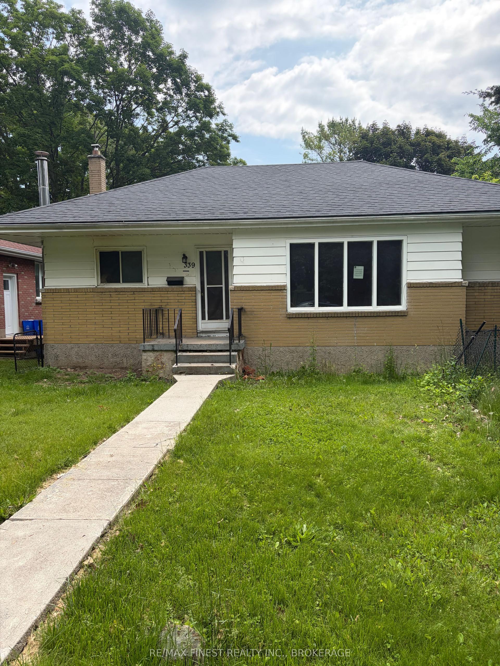 339 Mowat Avenue, Kingston — Detached for sale, photo 1