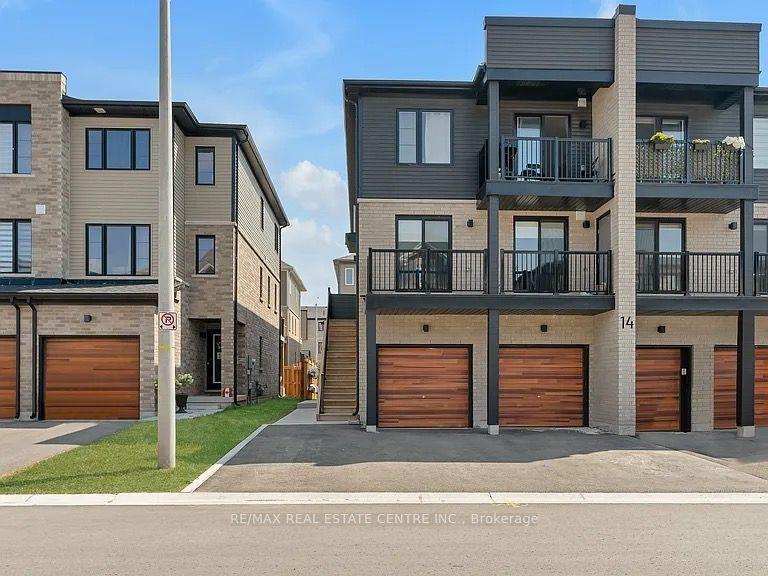 14 Pumpkin Corner Crescent 1 #1, Barrie — Condo Town for lease, photo 1