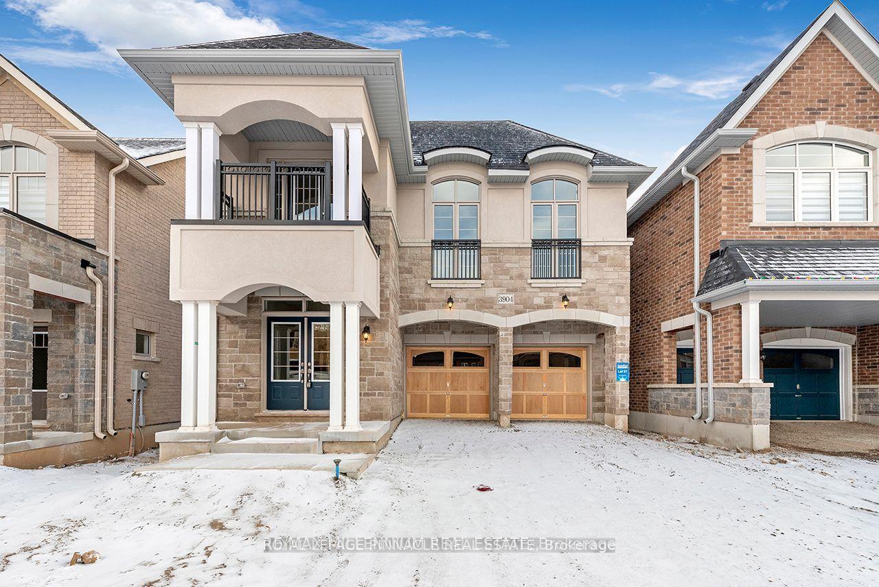 3904 Koenig Road, Burlington — Detached for lease, photo 1