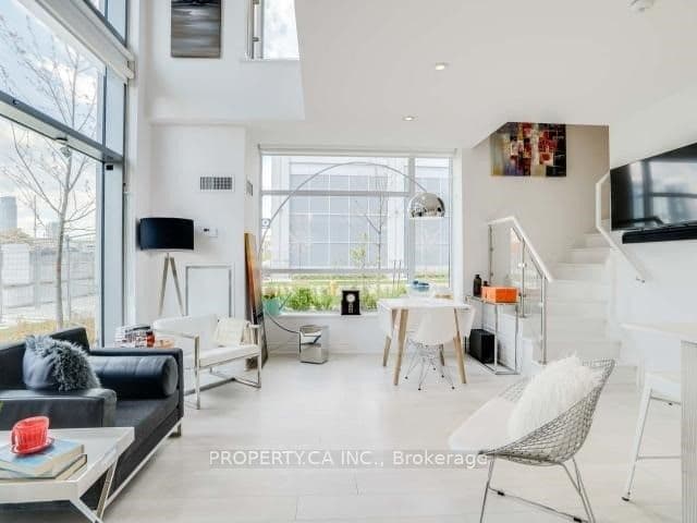 80 Marine Parade Drive WL08 #WL08 — photo 1