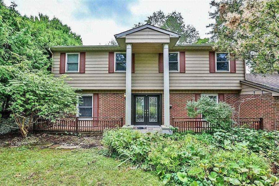 1 Park Brook Place — photo 1