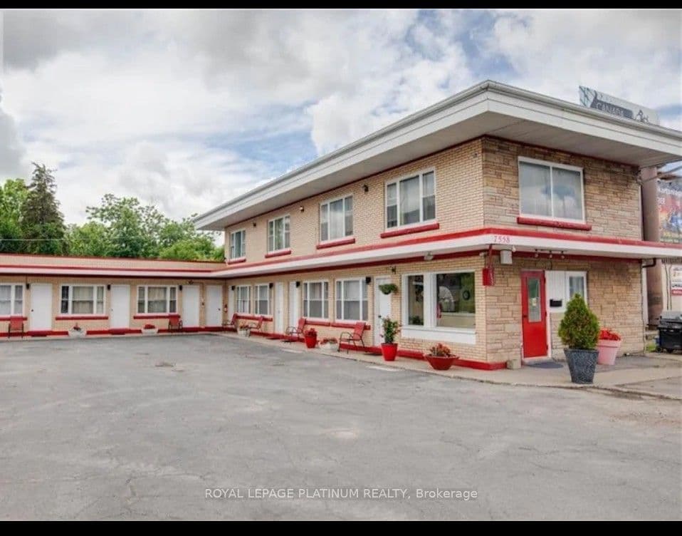 7558 Lundy's Lane E — photo 1