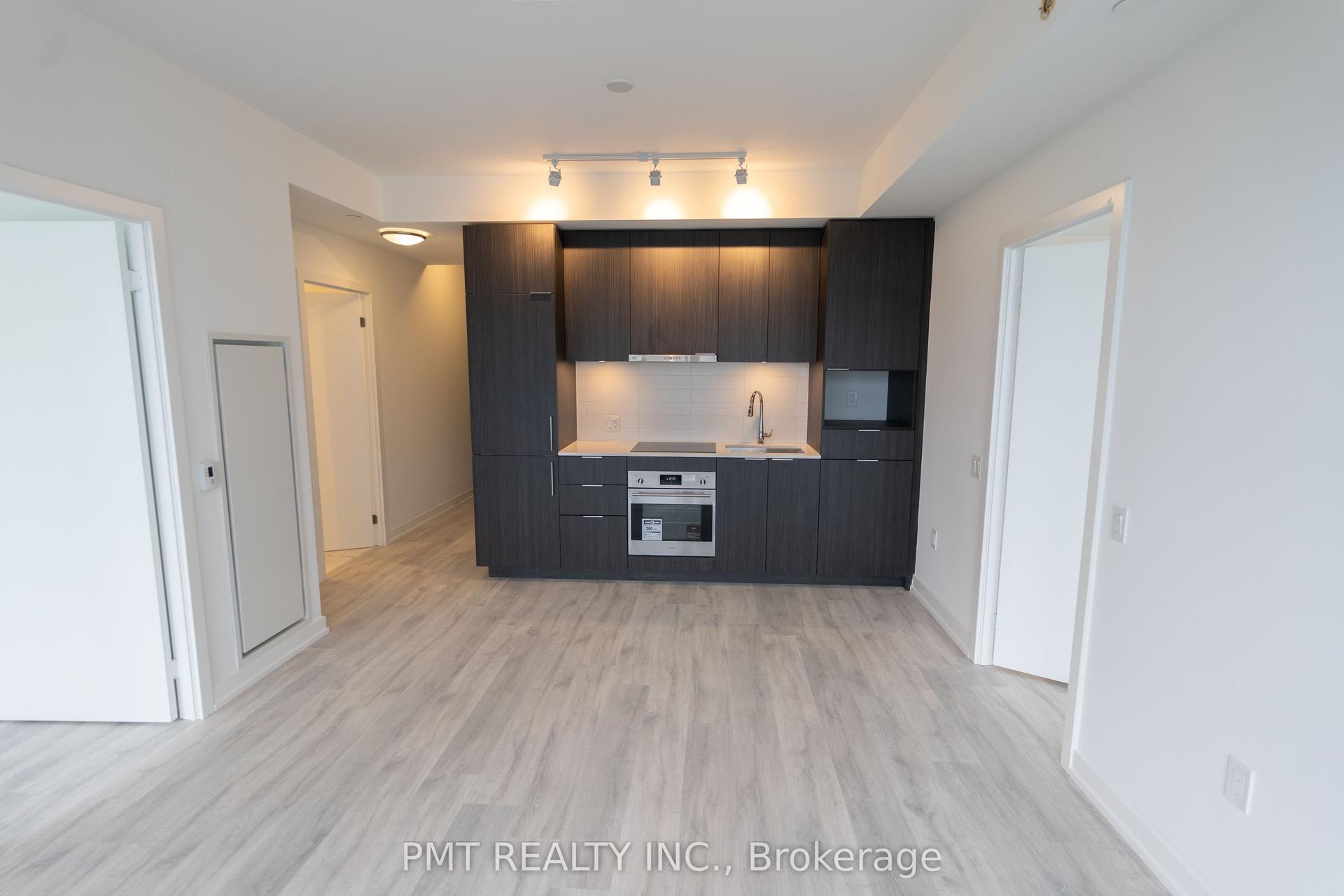 7 Golden Lion Heights N2610 #N2610, Toronto — Condo for lease, photo 1