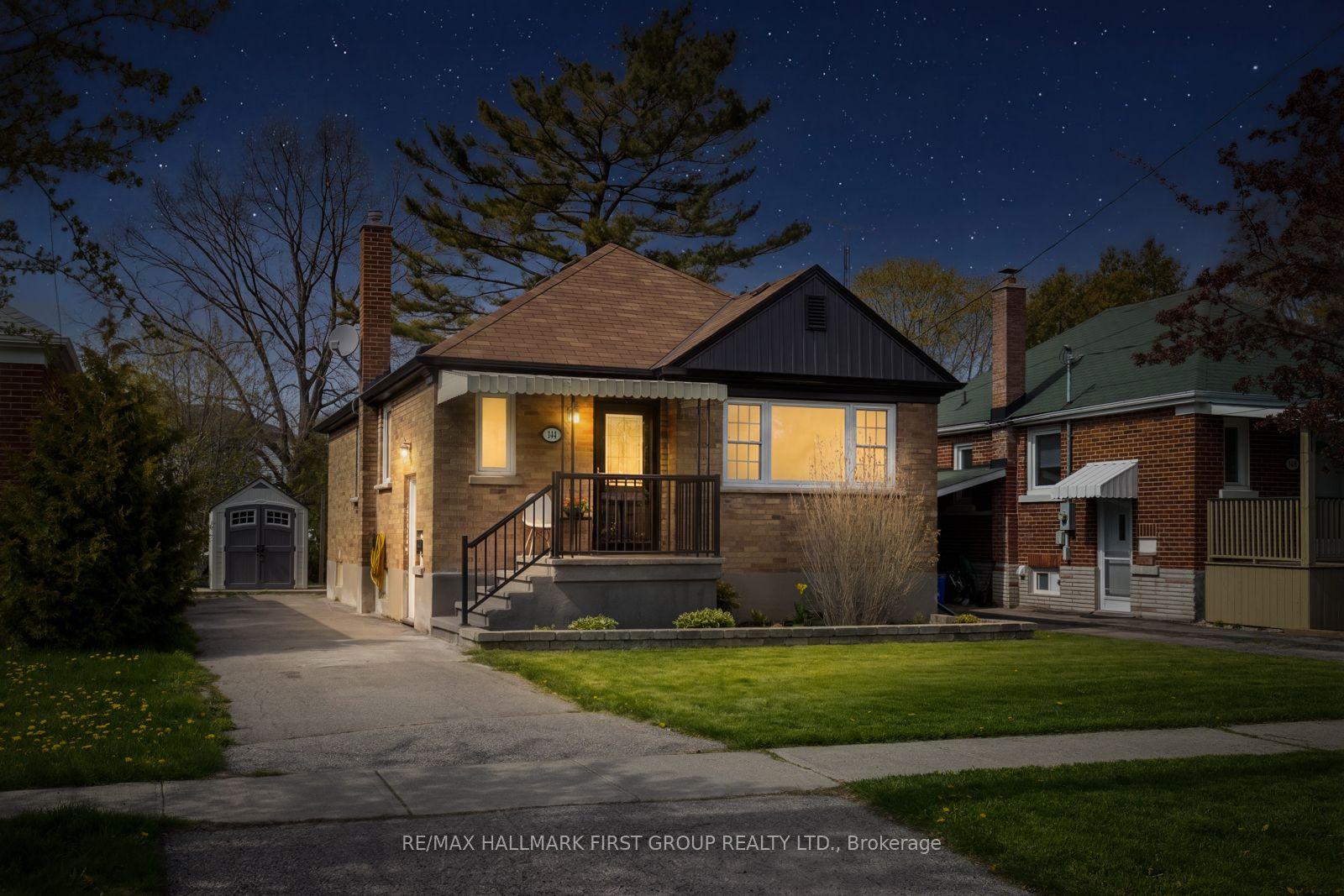 144 Spencer Street E — photo 1