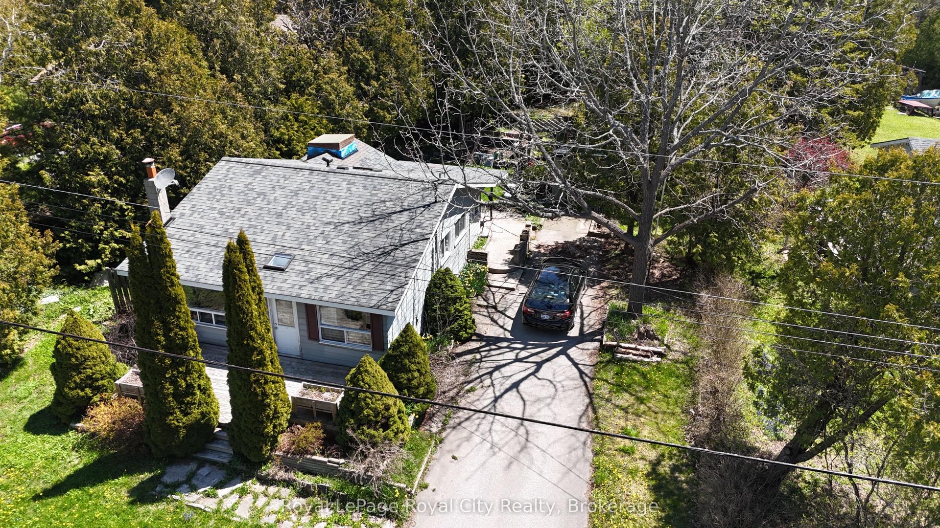 28 Harpur Drive — photo 1