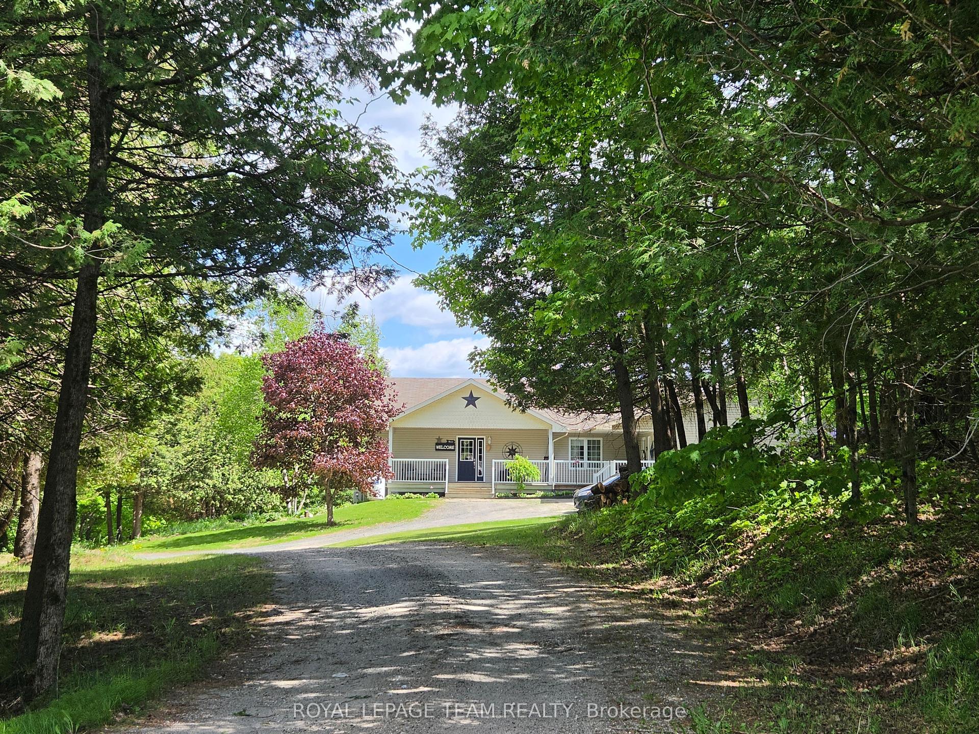 5195 Mcdonald's Corners Road — photo 1