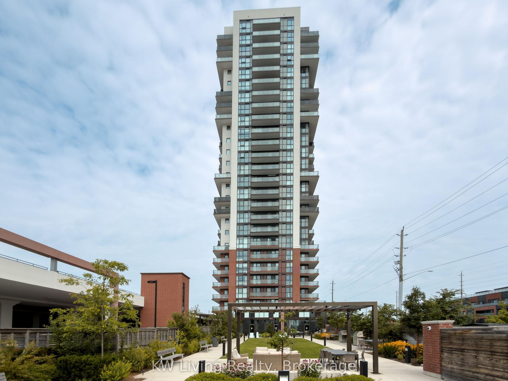 2550 Simcoe Street N 207 #207, Oshawa — Condo for sale, photo 1