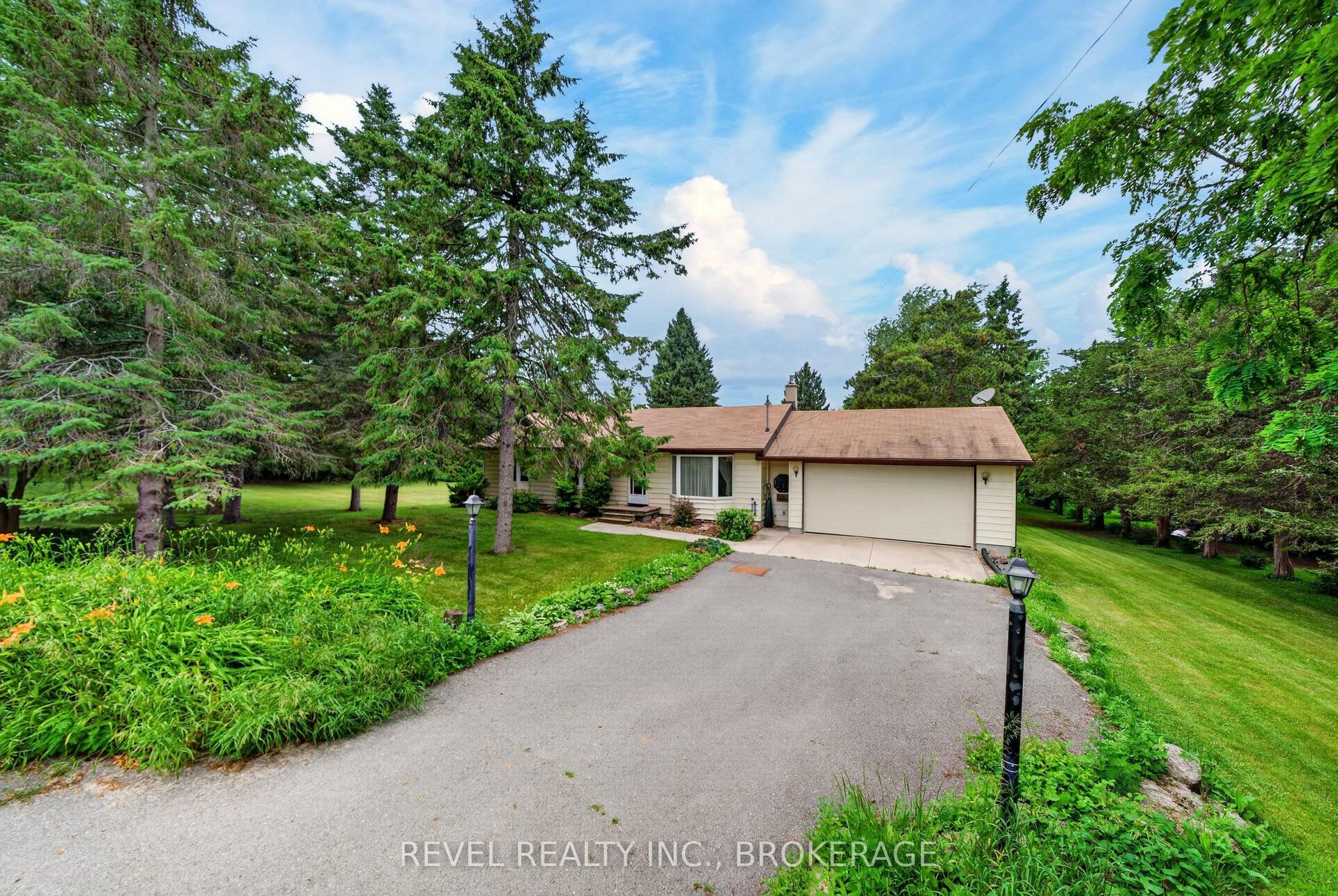 4453 Latimer Road, Frontenac — Detached for sale, photo 1