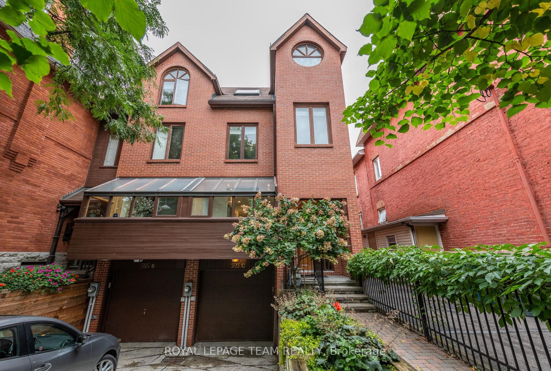 595 Besserer Street C #C — photo 1
