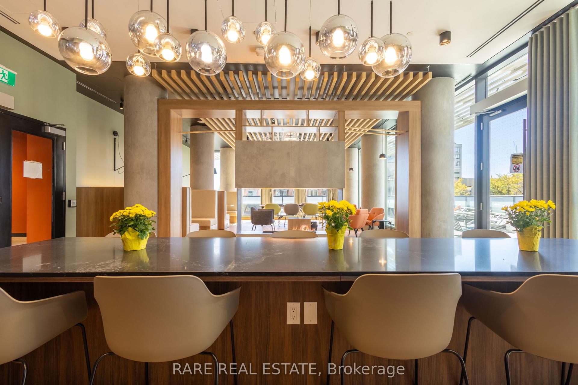 235 Ballioll Street 1407 #1407, Toronto — Condo for lease, photo 1