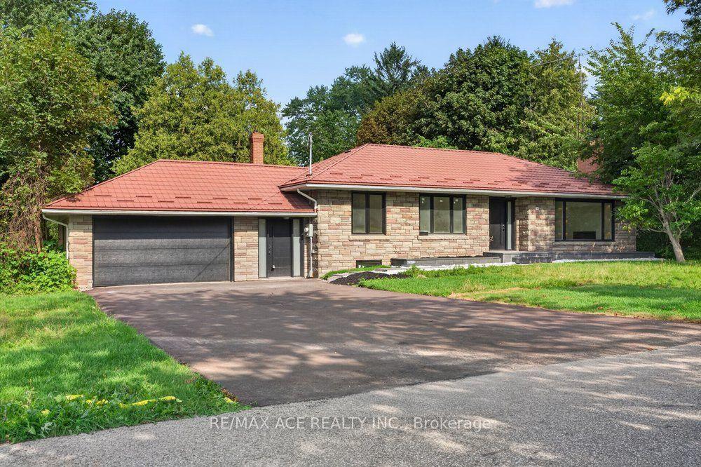 11 Faircroft Boulevard Bsmt #Bsmt, Toronto — Detached for lease, photo 1