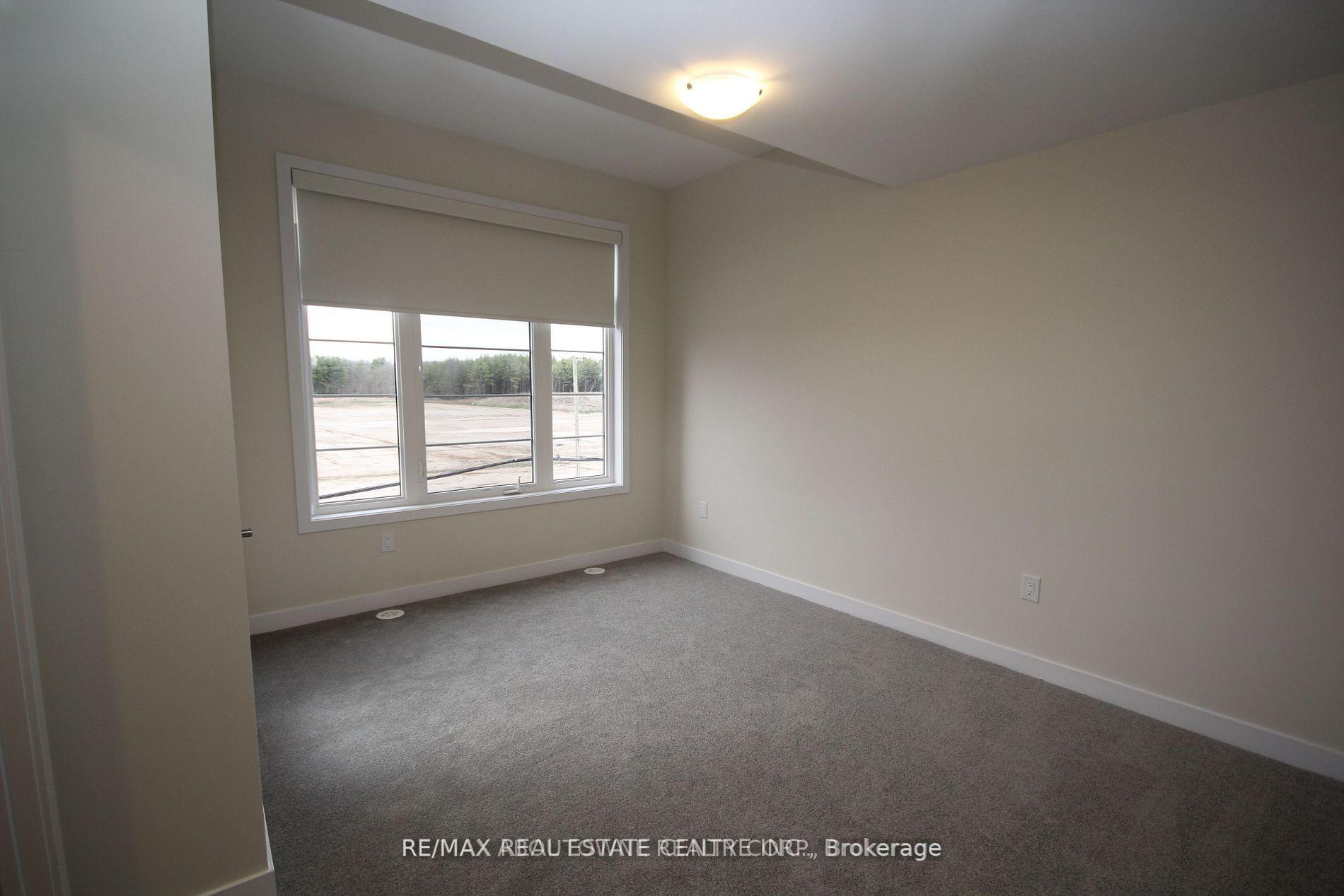 111 melody Lane, Thorold — Townhouse for lease, photo 1