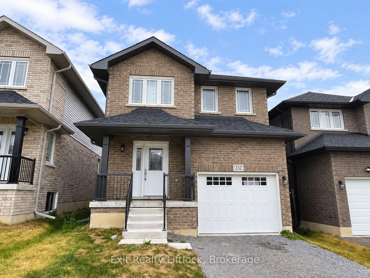 232 O'Neil Street, Peterborough — Detached for lease, photo 1