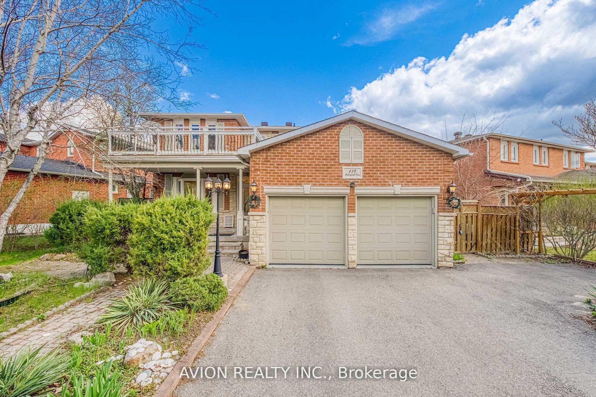 134 Butterfield Crescent — photo 1