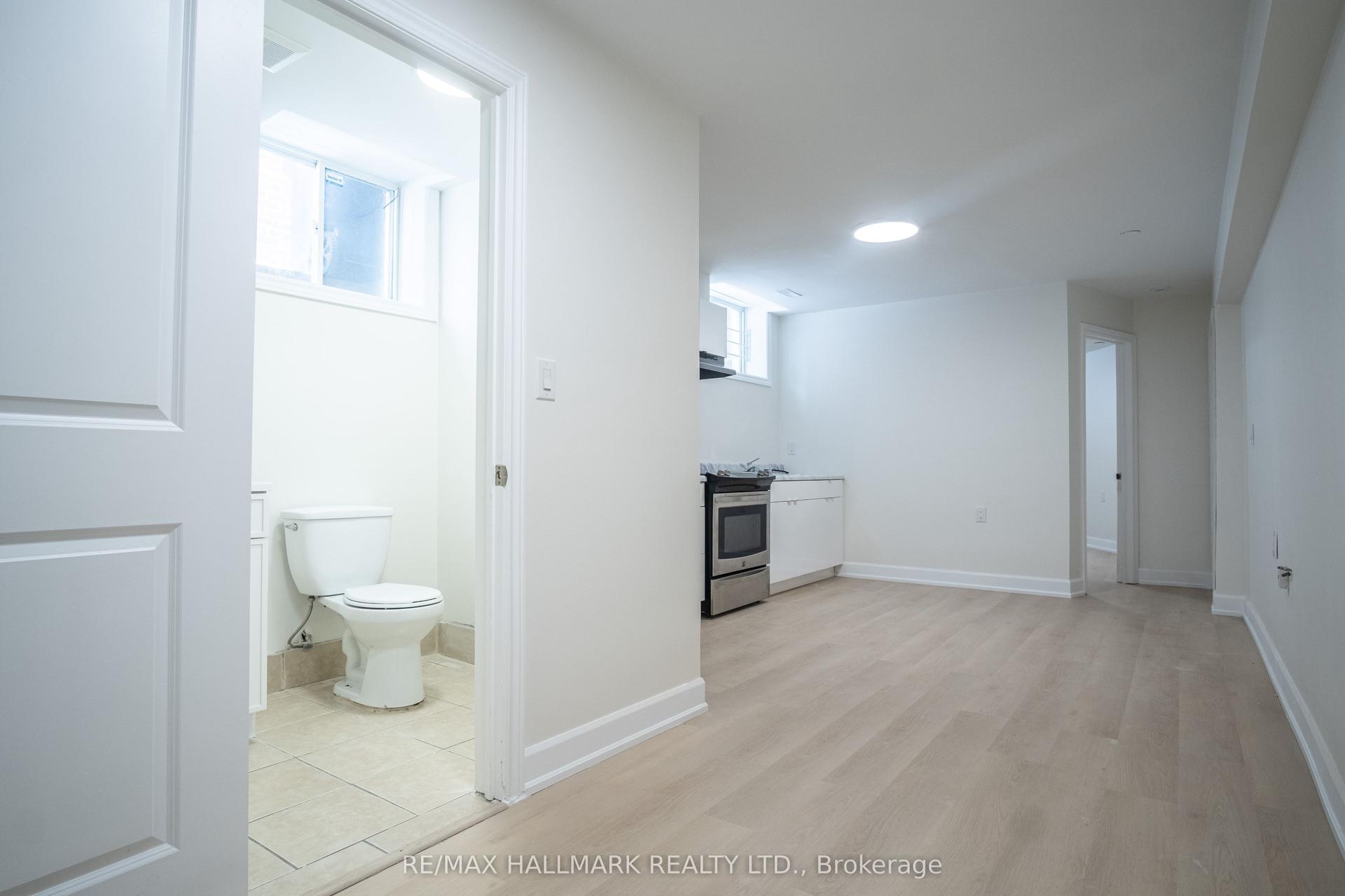 118 Fairholme Avenue Basement 1 #Basement 1 — photo 1