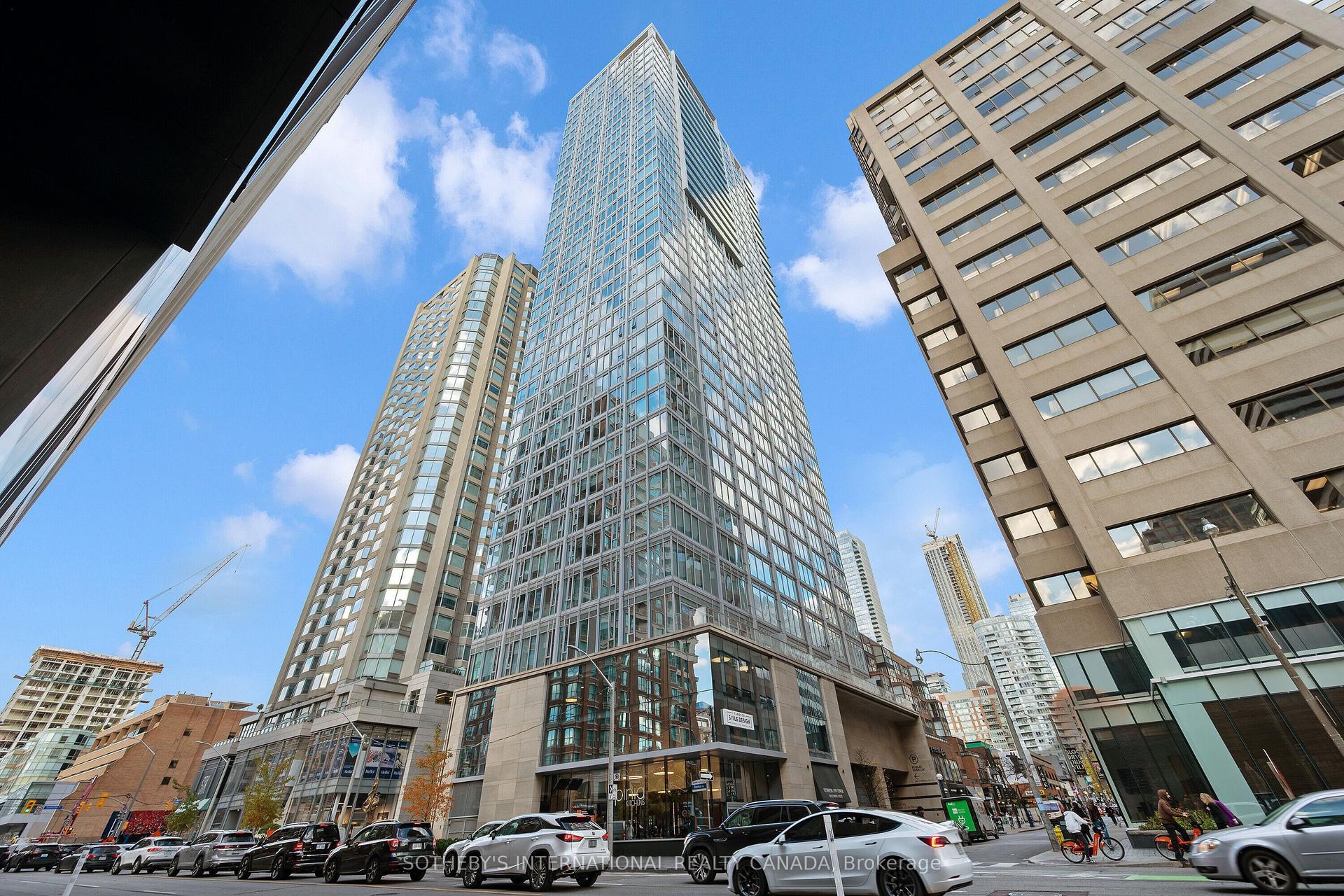 200 Cumberland Street 3005 #3005, Toronto — Condo for lease, photo 1