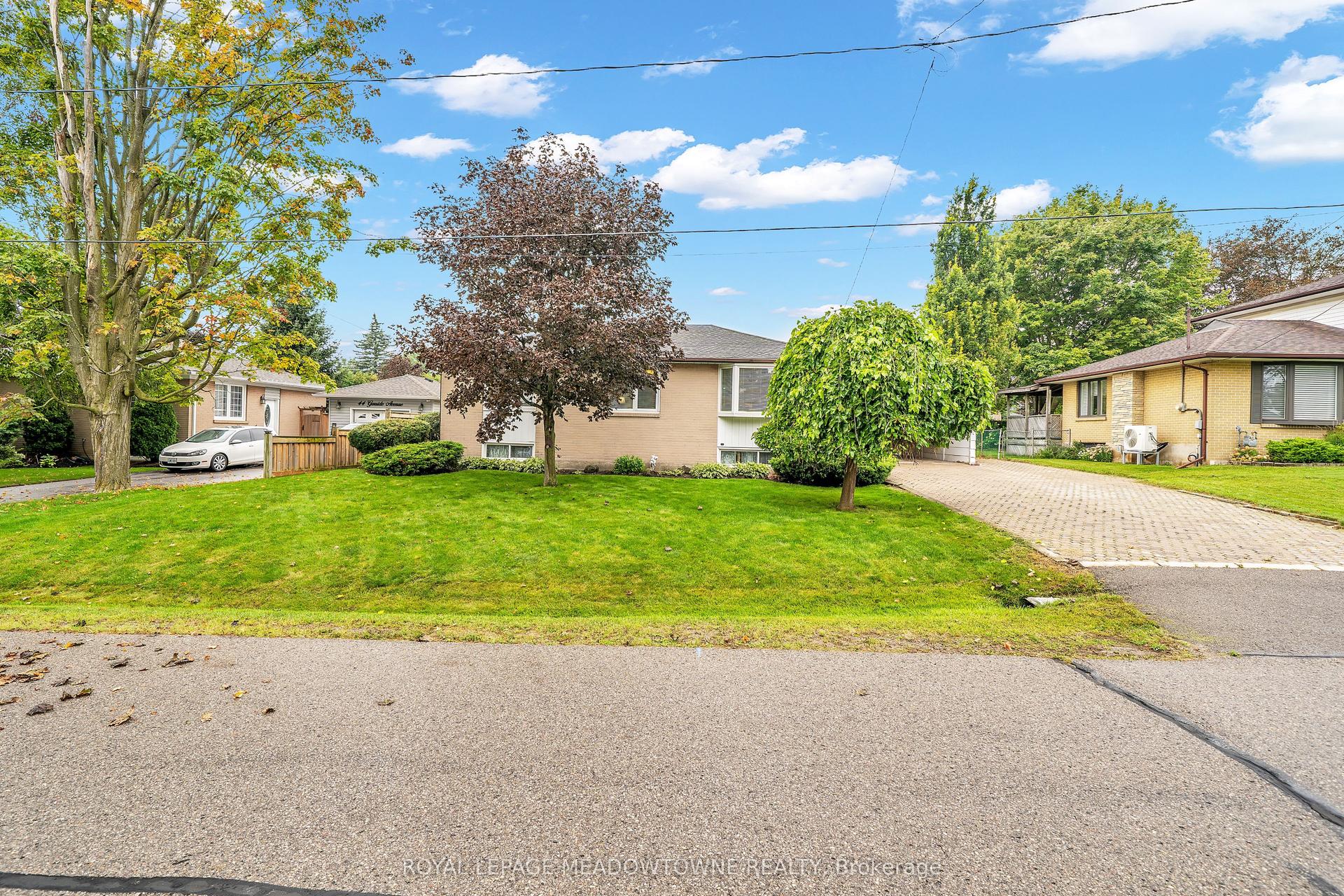 48 Garside Avenue, Whitby — Detached for sale, photo 1