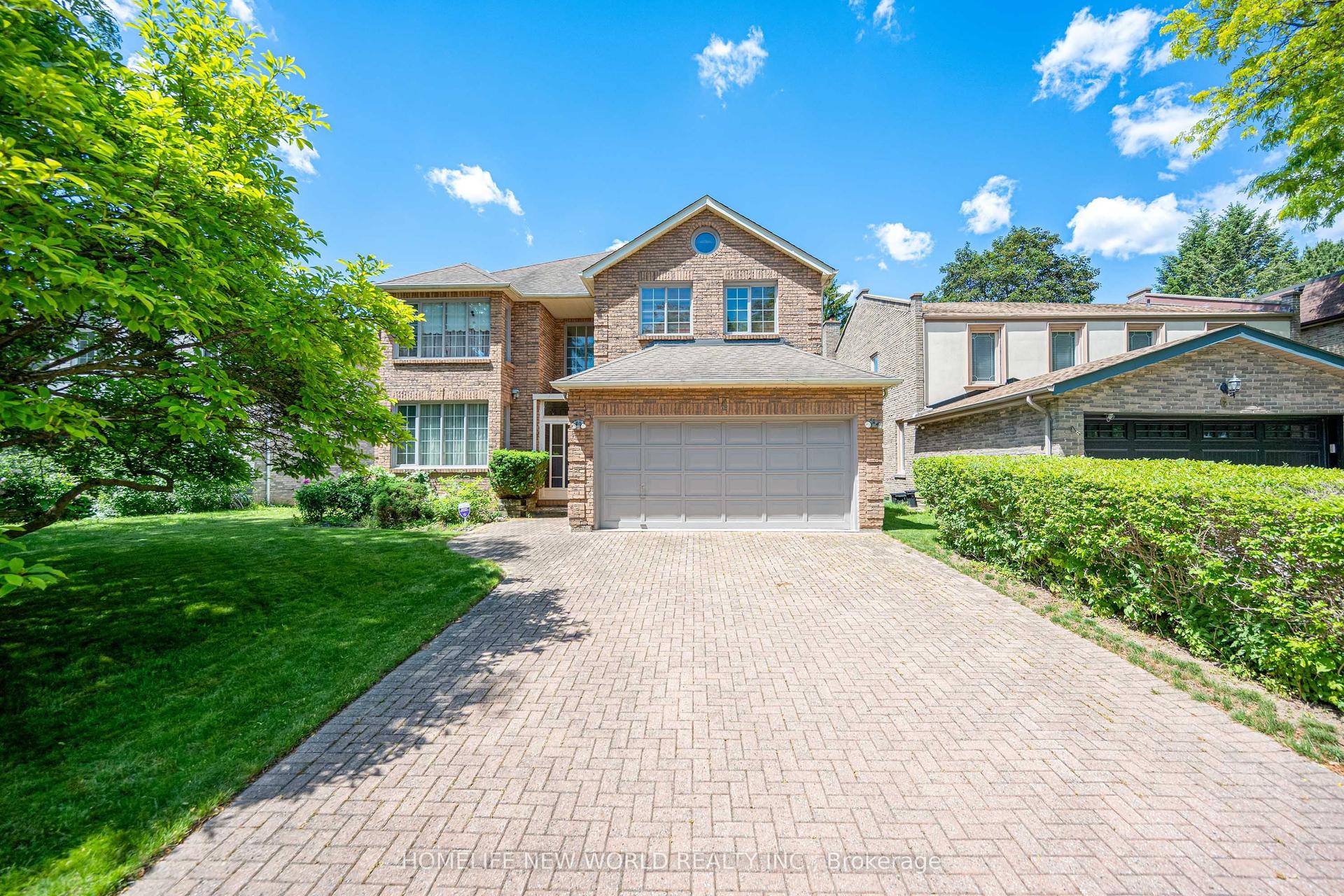 4 Tarbert Road, Toronto — Detached for sale, photo 1