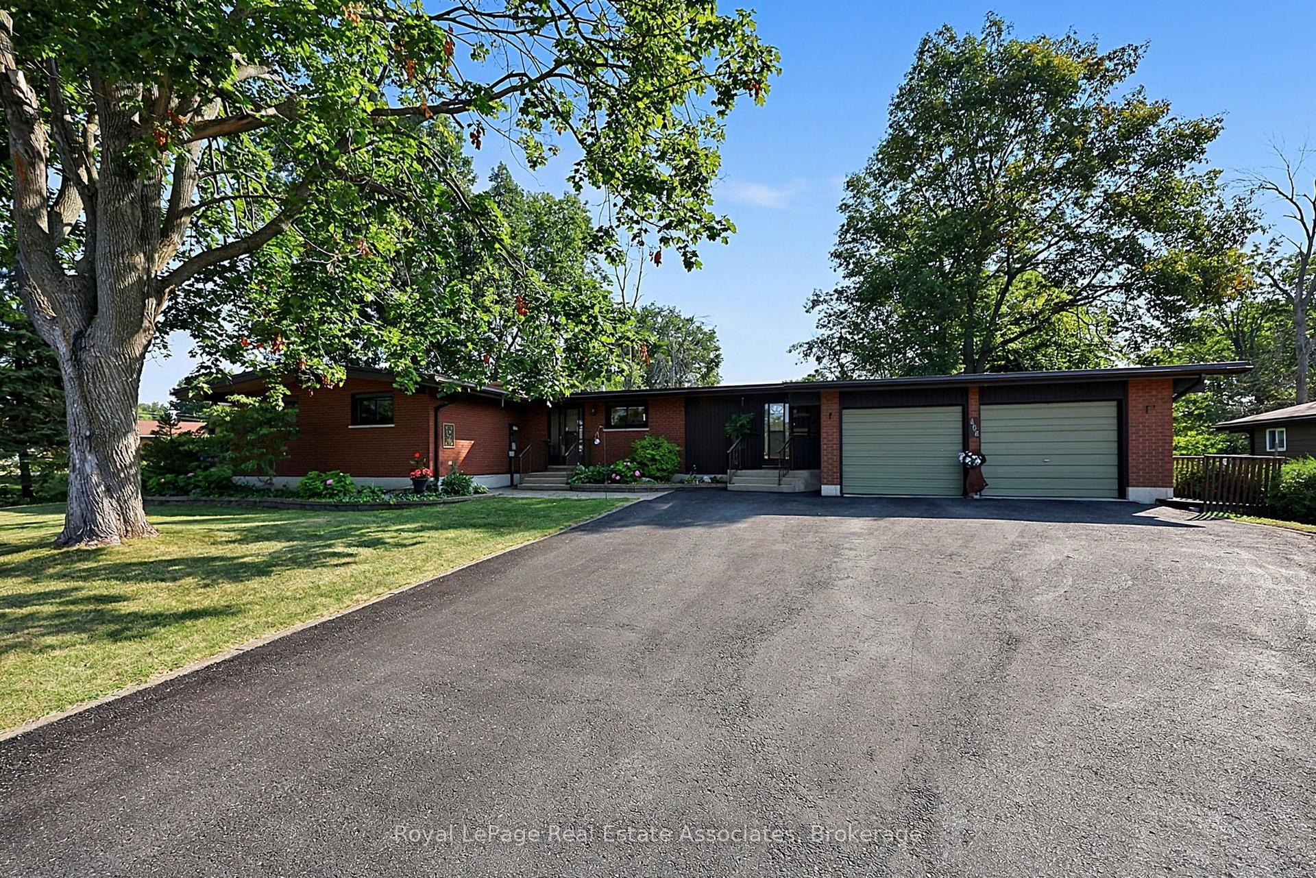 408 Mooney Crescent, Orillia — Detached for sale, photo 1