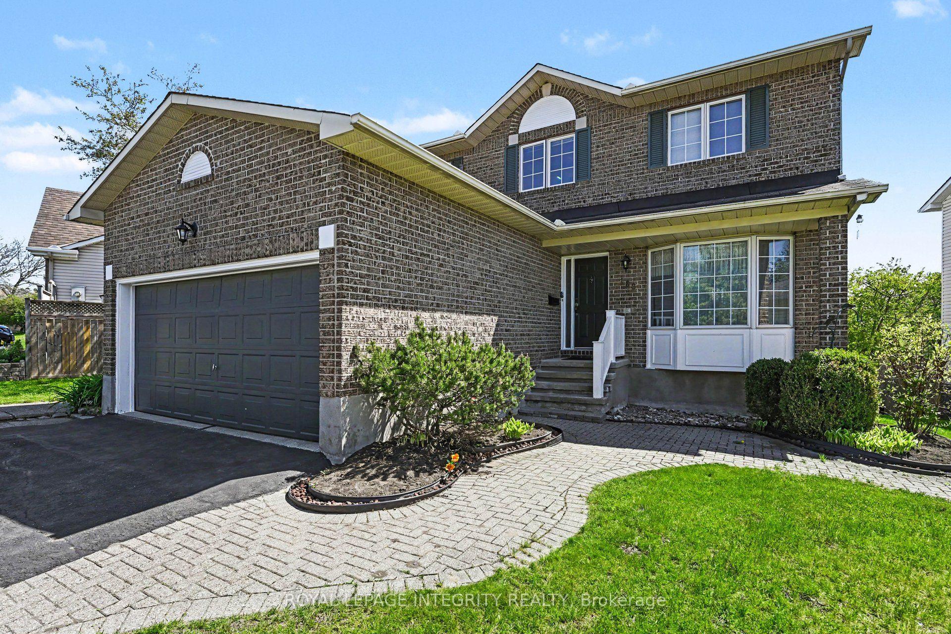 168 Springwater Drive S — photo 1