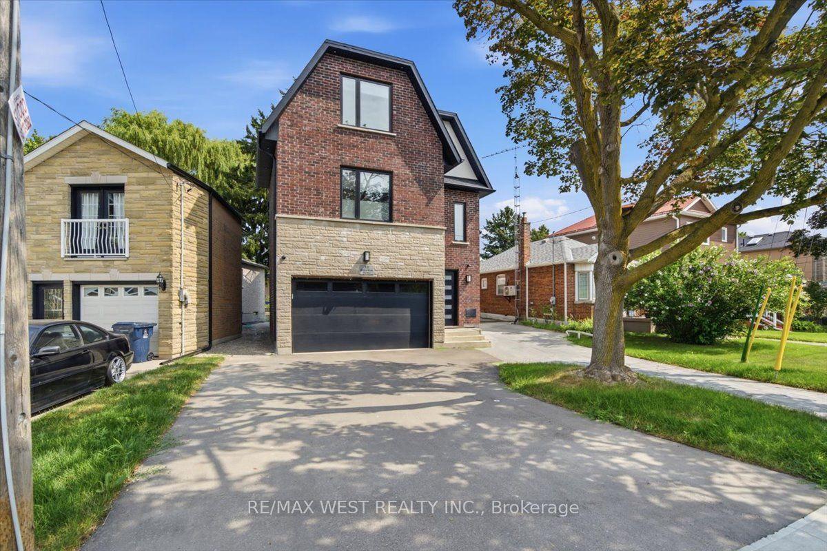 50 Rotherham Avenue, Toronto — Detached for lease, photo 1