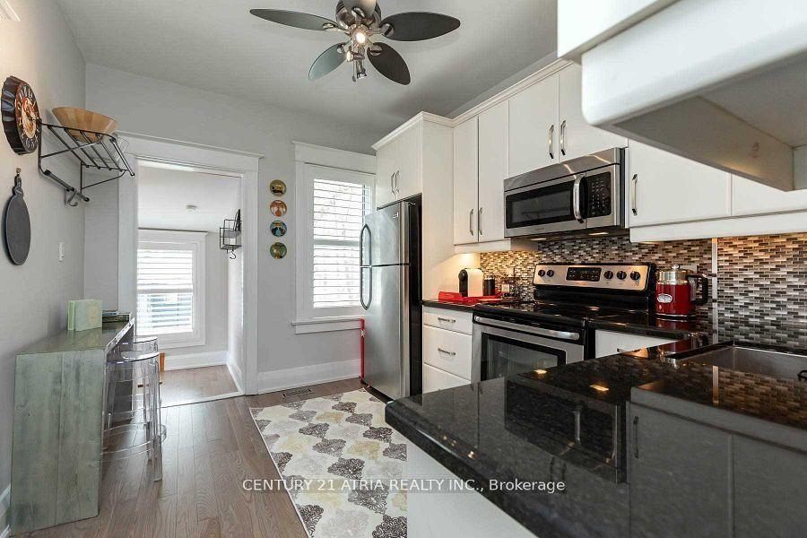 639 Mortimer Avenue, Toronto — Detached for lease, photo 1