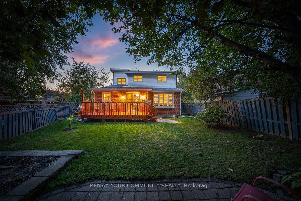 38 Goodless Court — photo 1